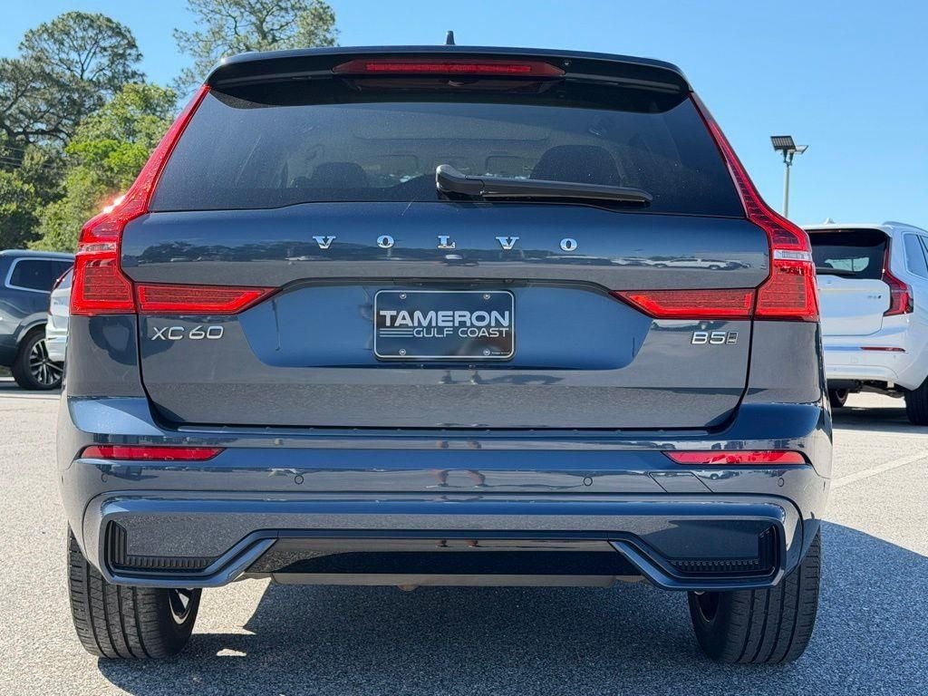 2024 Volvo XC60 B5 Plus Dark Theme