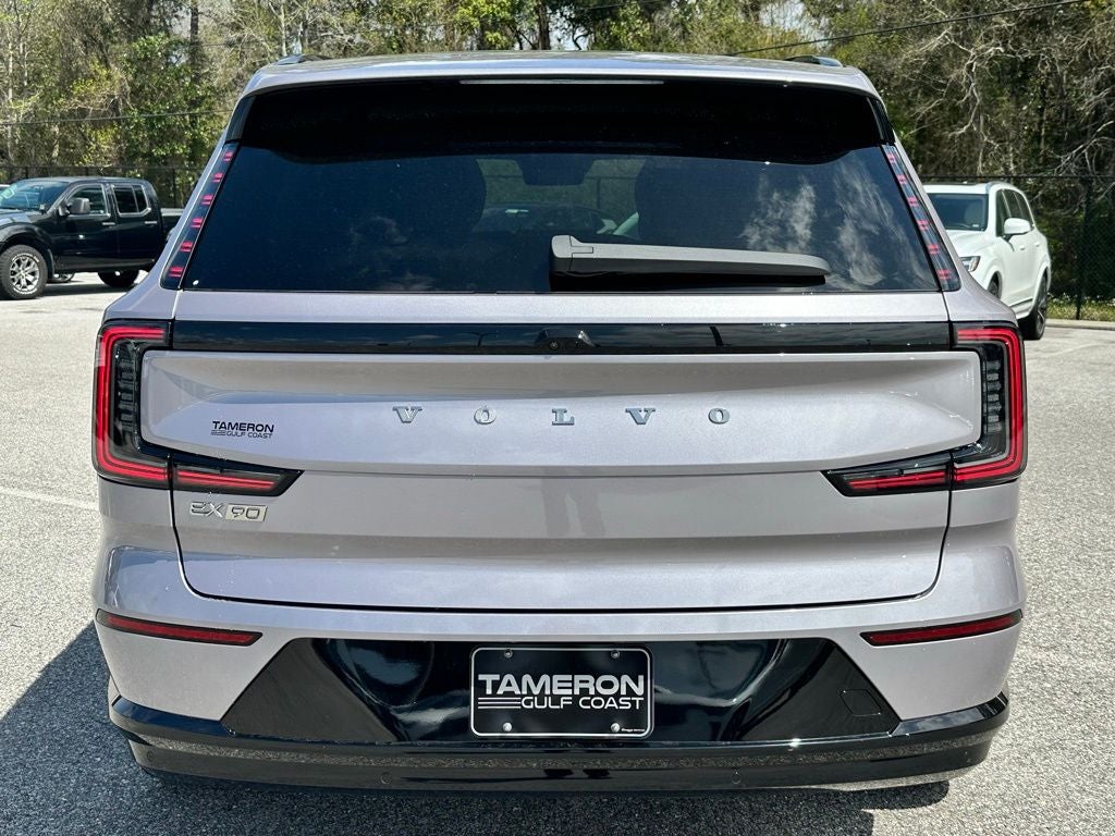 2026 Volvo EX90 Plus