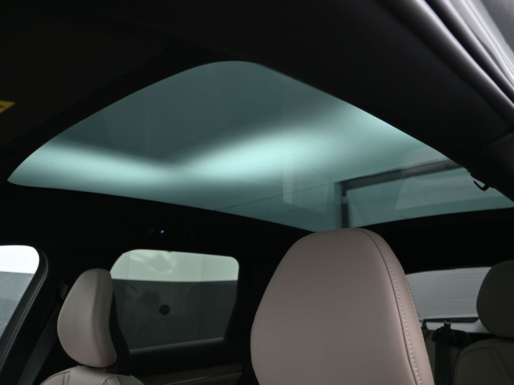 2025 Volvo EX90 Twin Motor Performance Plus 7-Seater