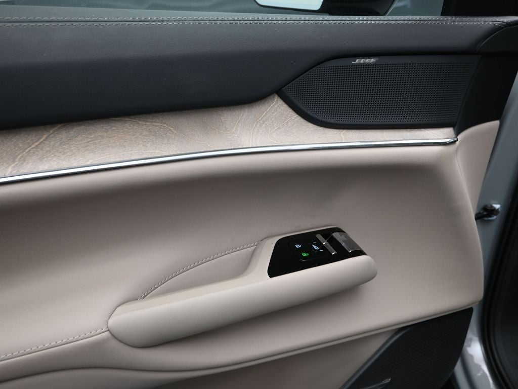 2025 Volvo EX90 Twin Motor Performance Plus 7-Seater