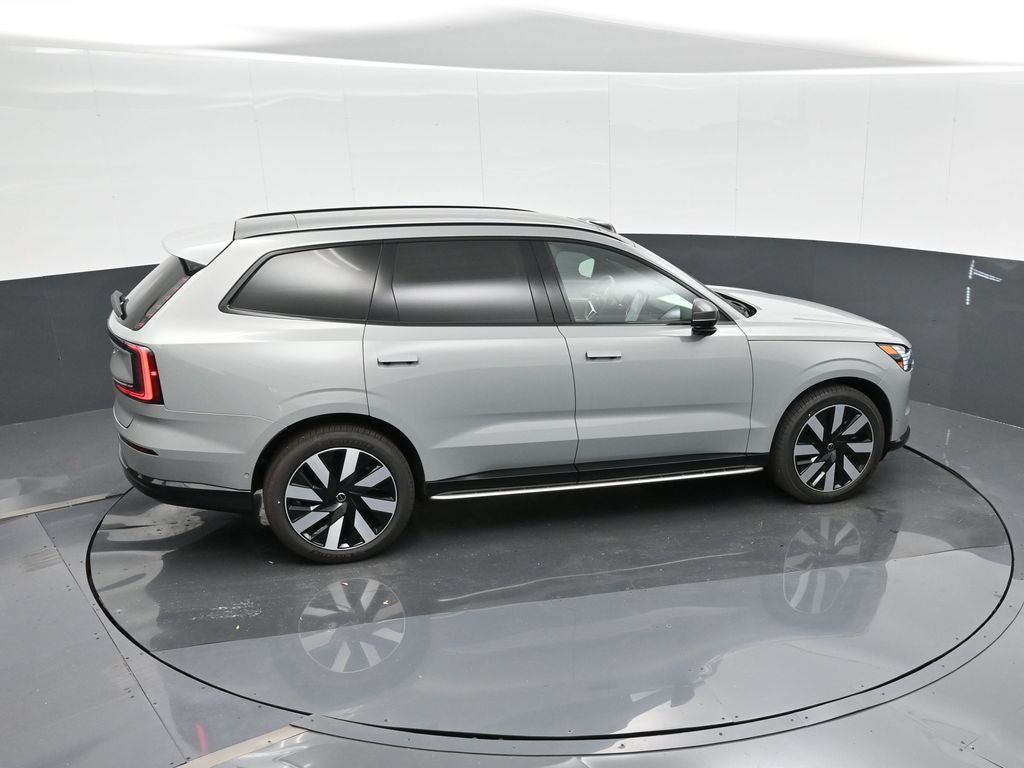 2025 Volvo EX90 Twin Motor Performance Plus 7-Seater