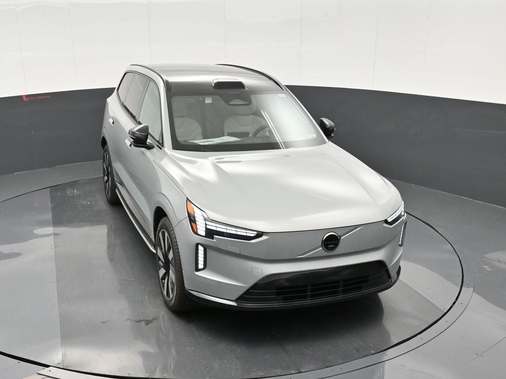 2025 Volvo EX90 Twin Motor Performance Plus 7-Seater