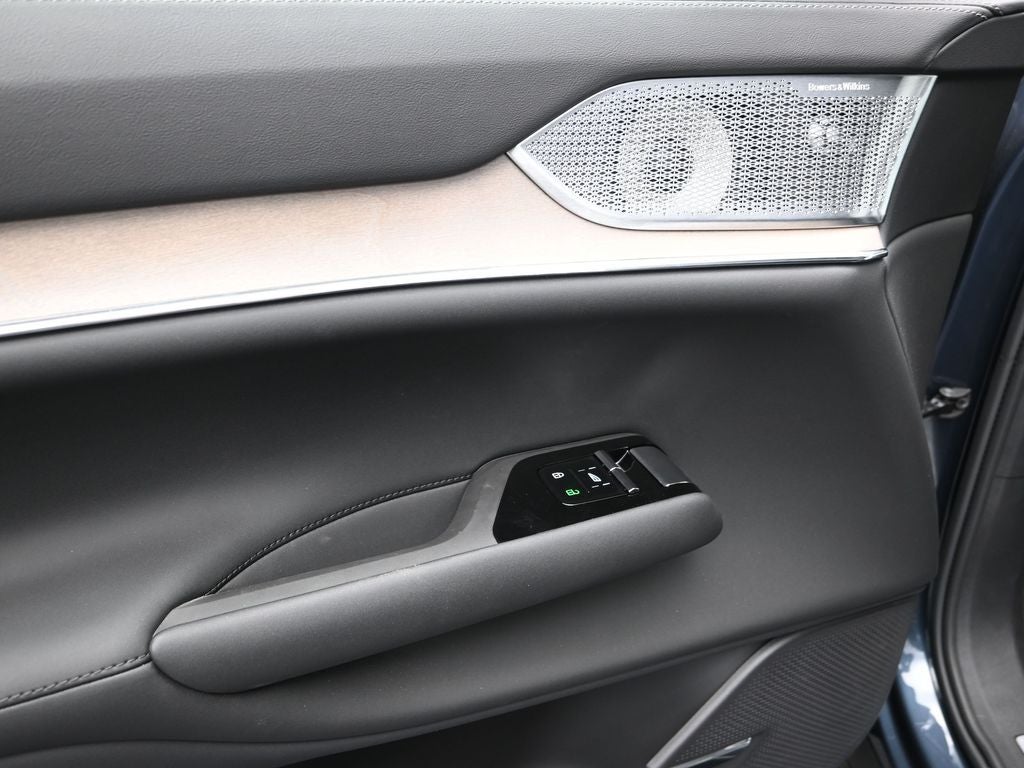 2025 Volvo EX90 Twin Motor Performance Ultra 7-Seater