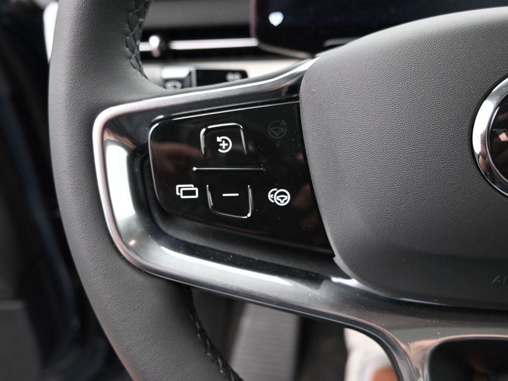 2025 Volvo EX90 Twin Motor Performance Ultra 7-Seater