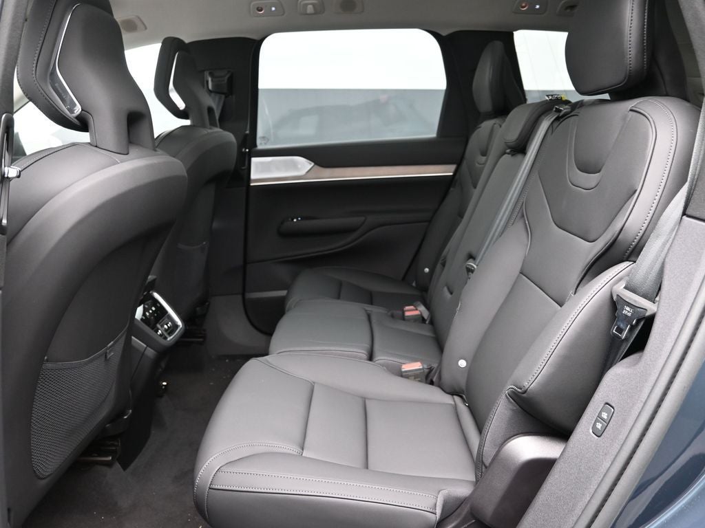 2025 Volvo EX90 Twin Motor Performance Ultra 7-Seater