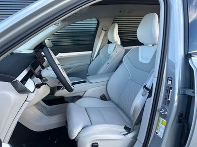 2025 Volvo EX90 Twin Motor Ultra 7-Seater