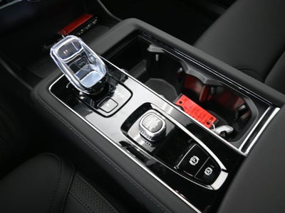 2026 Volvo XC90 B6 Plus 6-Seater