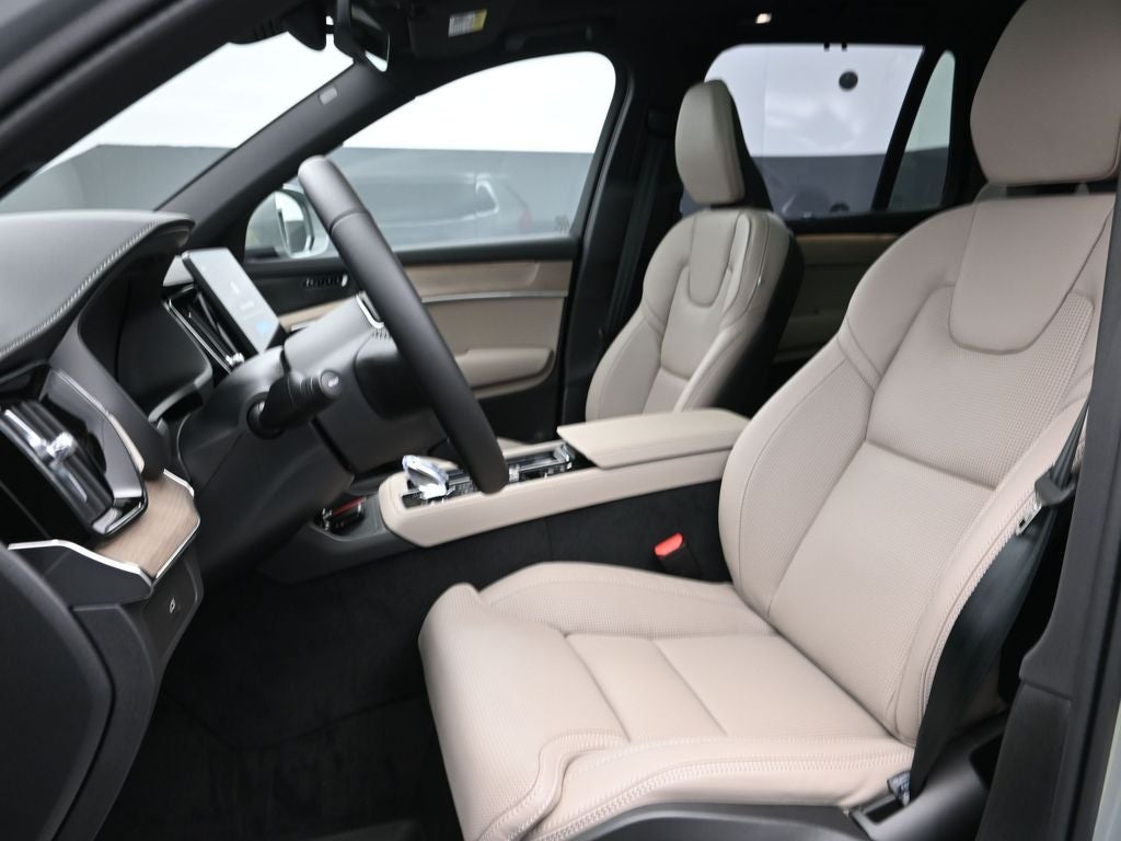 2026 Volvo XC90 B6 Ultra