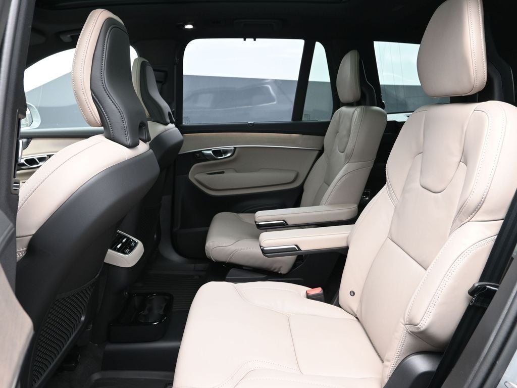 2026 Volvo XC90 B6 Ultra