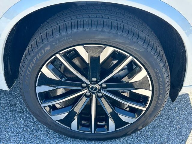 2026 Volvo XC90 B6 Ultra