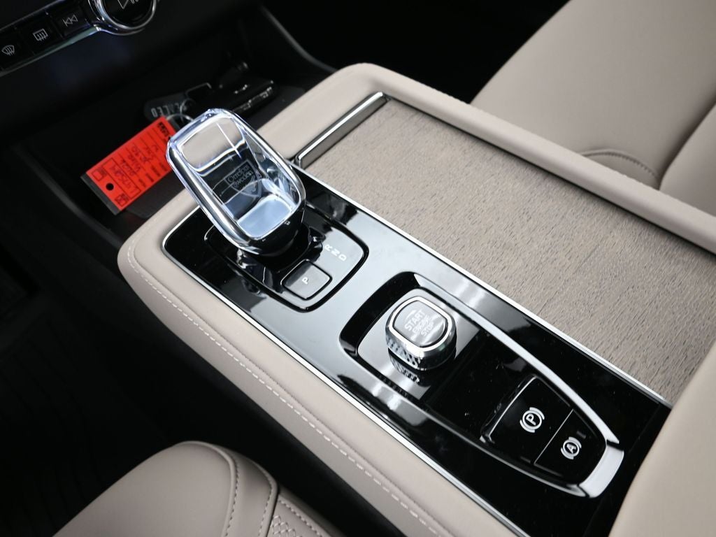 2026 Volvo XC90 B6 Plus 7-Seater