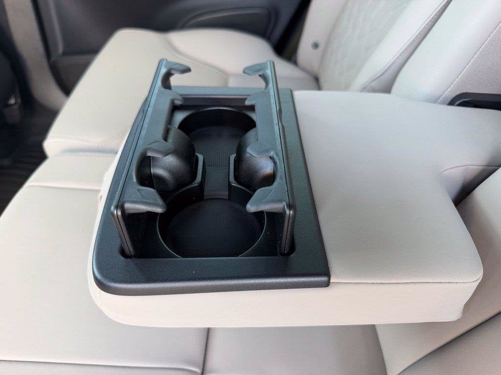 2027 Volvo XC90 B6 Plus 7-Seater