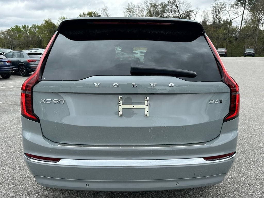 2026 Volvo XC90 B6 Plus 7-Seater