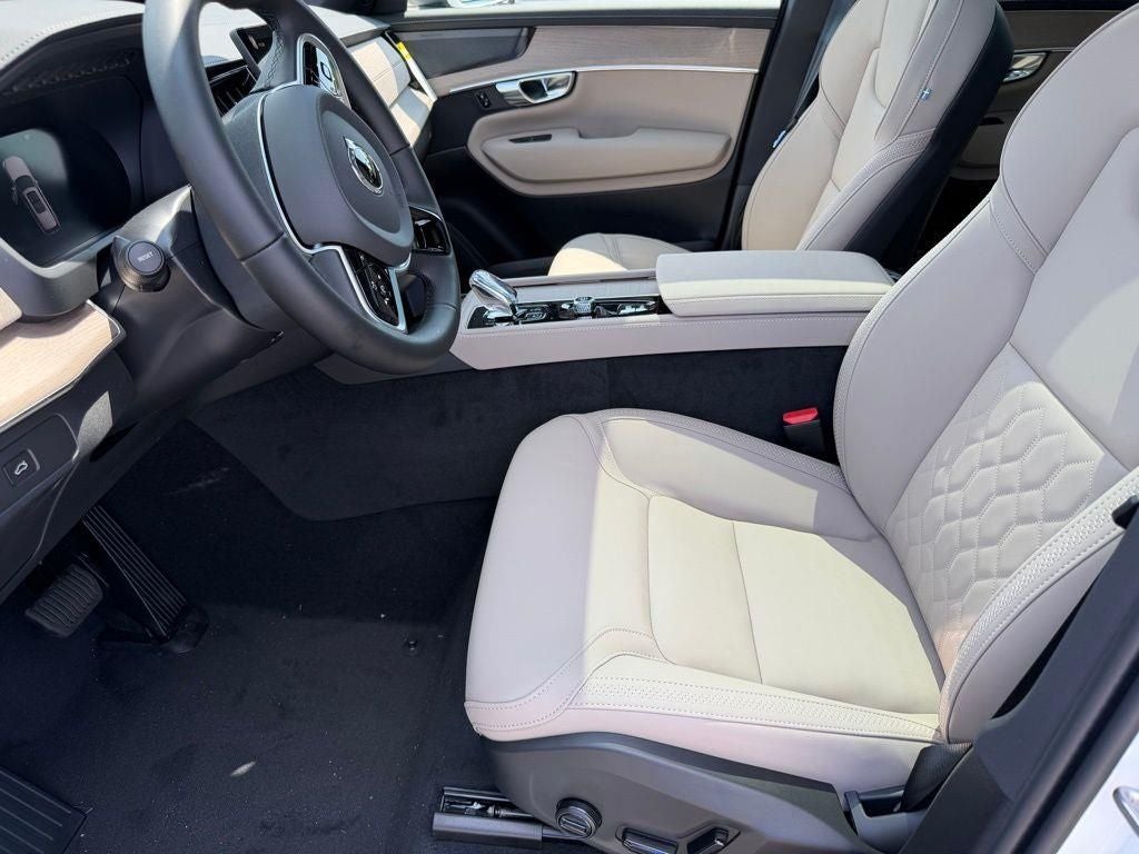 2026 Volvo XC90 B6 Plus 7-Seater