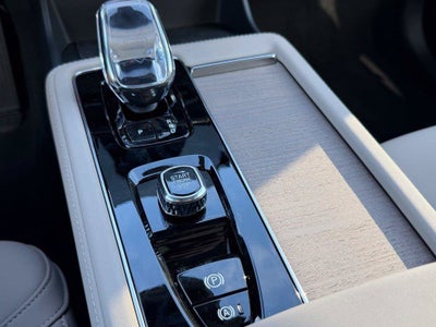 2027 Volvo XC90 B6 Plus 7-Seater