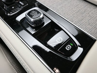 2026 Volvo XC90 B6 Ultra