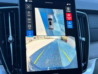 2026 Volvo XC90 B6 Ultra