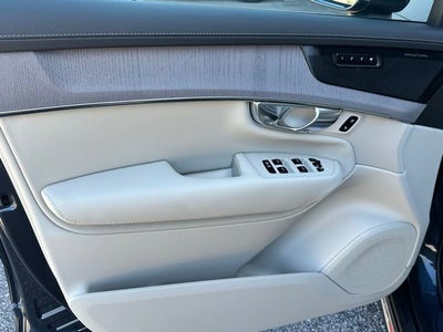 2026 Volvo XC90 B6 Ultra