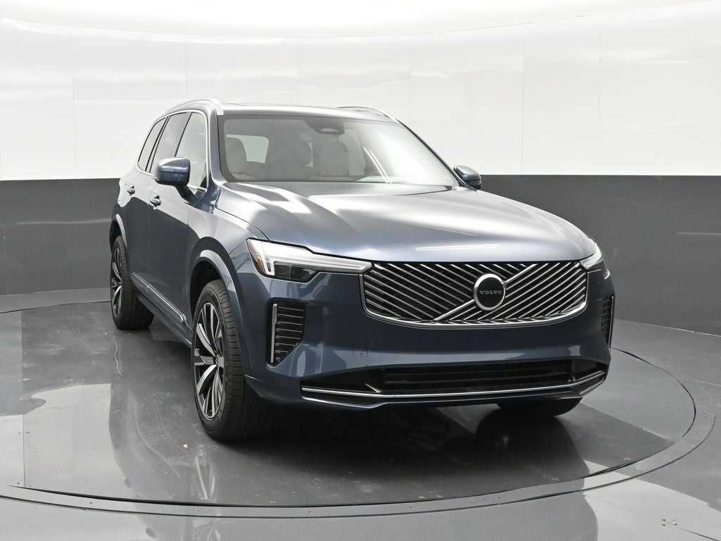 2026 Volvo XC90 B6 Core