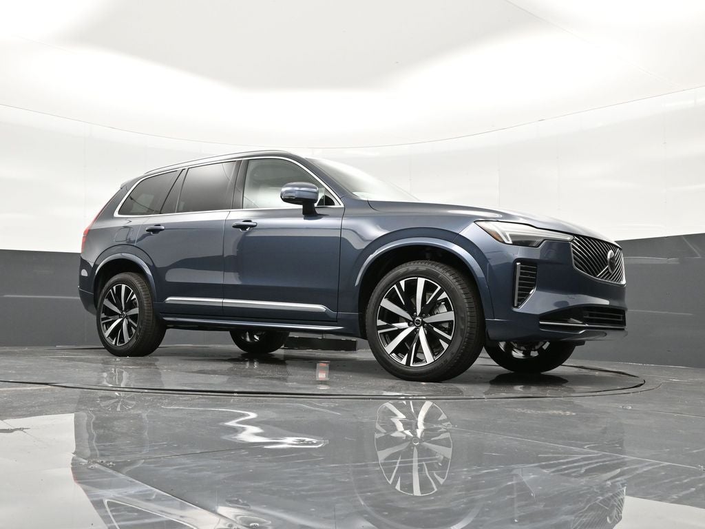 2026 Volvo XC90 B6 Core
