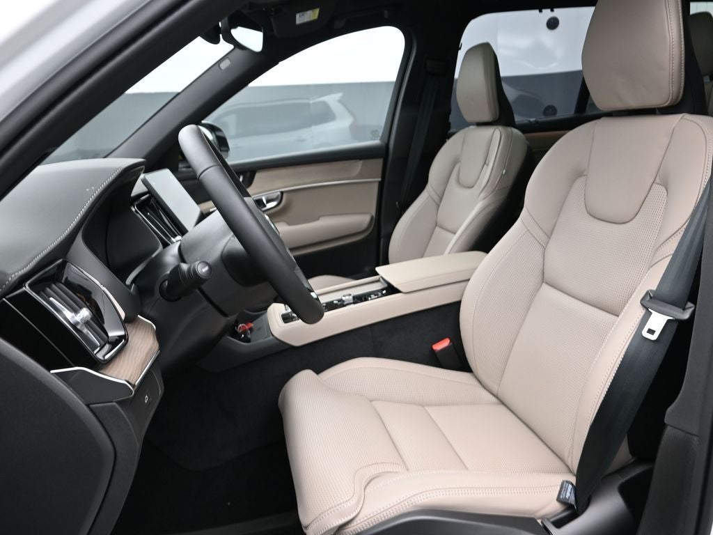 2026 Volvo XC90 B6 Ultra