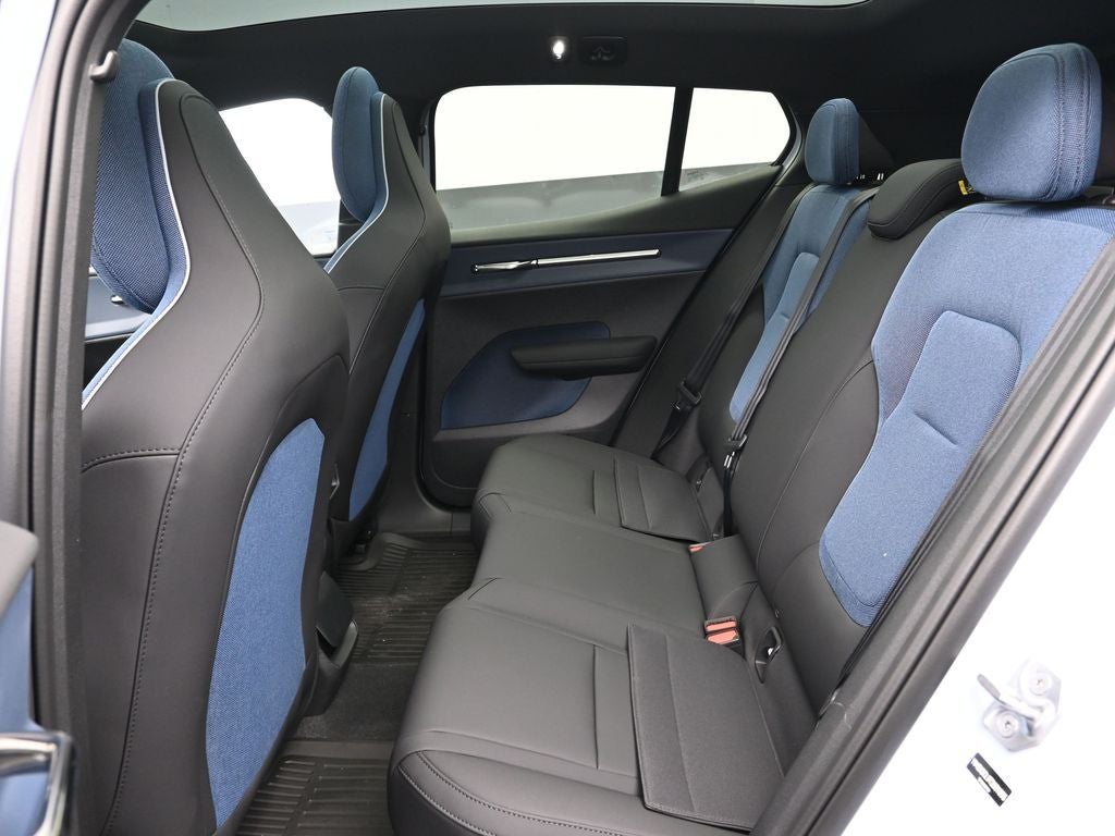 2026 Volvo EX30 Twin Motor Cross Country Ultra