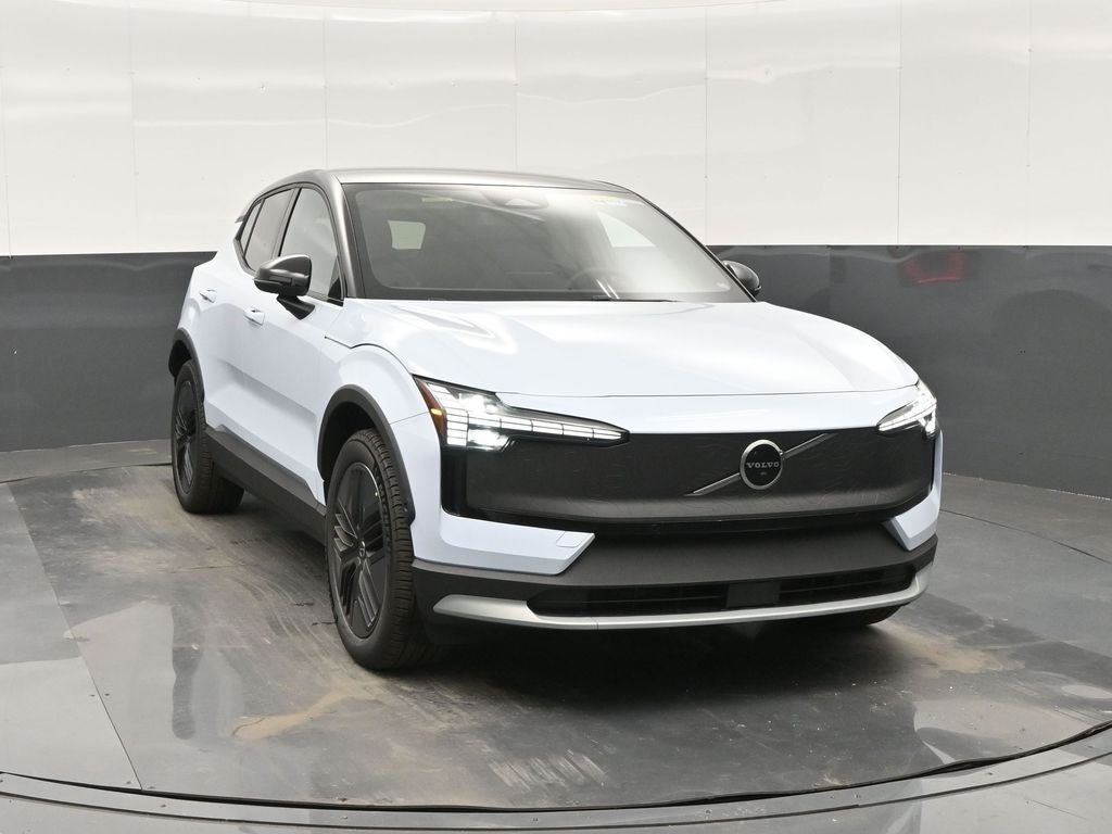 2026 Volvo EX30 Twin Motor Cross Country Ultra