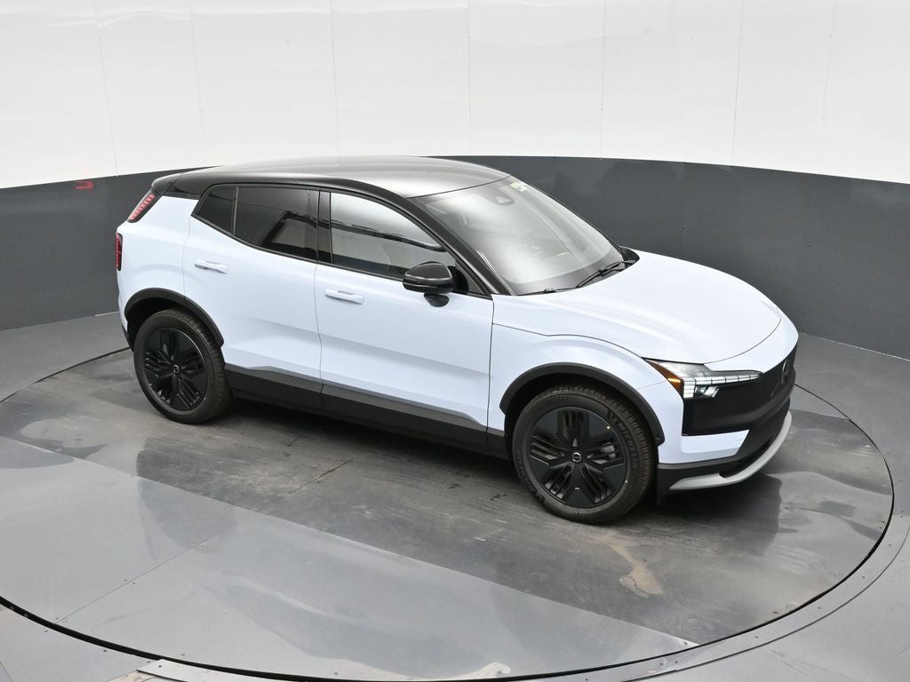 2026 Volvo EX30 Twin Motor Cross Country Ultra