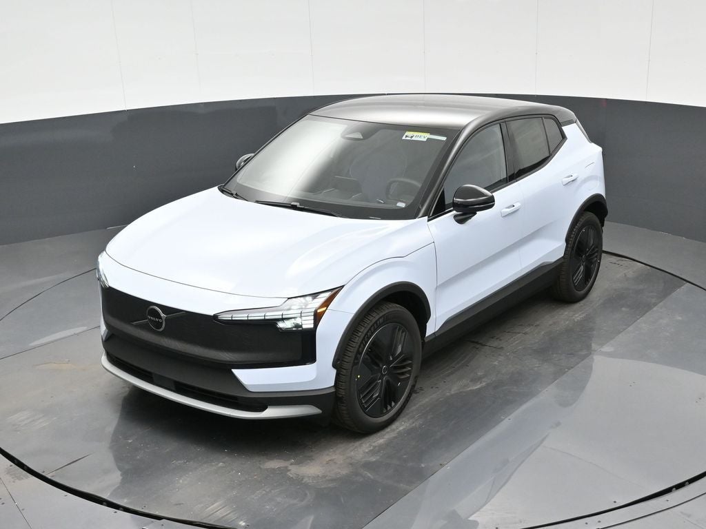 2026 Volvo EX30 Twin Motor Cross Country Ultra