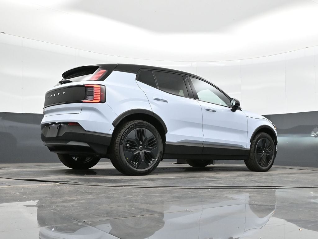 2026 Volvo EX30 Twin Motor Cross Country Ultra