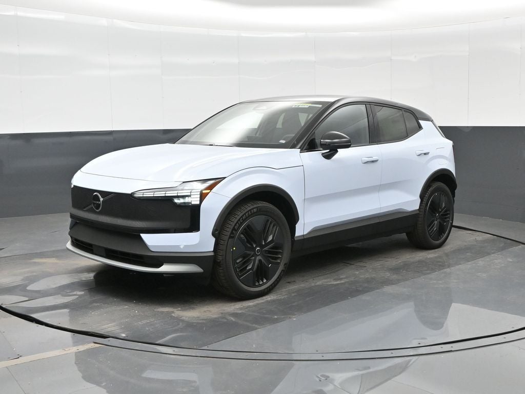 2026 Volvo EX30 Twin Motor Cross Country Ultra