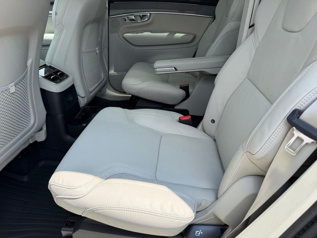 2026 Volvo XC90 Plug-In Hybrid T8 Ultra 6 Passenger