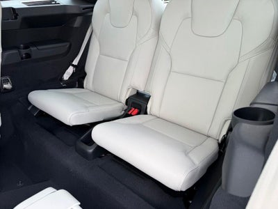 2026 Volvo XC90 Plug-In Hybrid T8 Ultra 6 Passenger