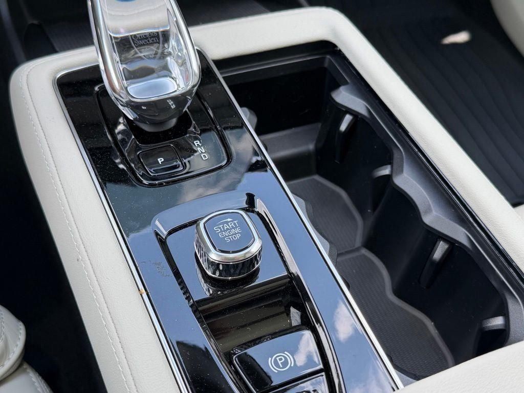 2026 Volvo XC90 Plug-In Hybrid T8 Ultra 6 Passenger