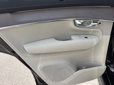 2026 Volvo XC90 Plug-In Hybrid T8 Ultra 6 Passenger