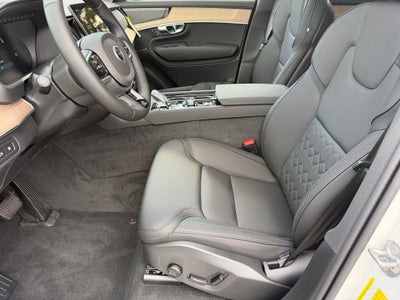2026 Volvo XC90 Plug-In Hybrid T8 Plus 7 Passenger