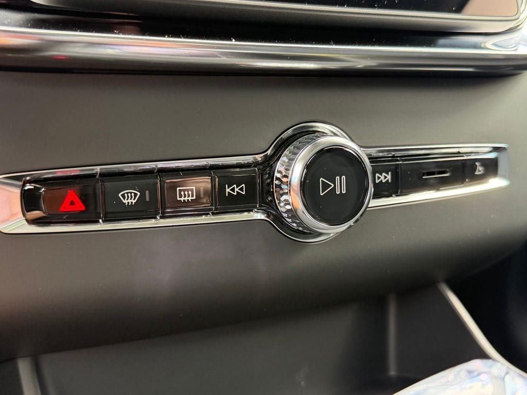 2026 Volvo XC90 Plug-In Hybrid T8 Plus 7 Passenger