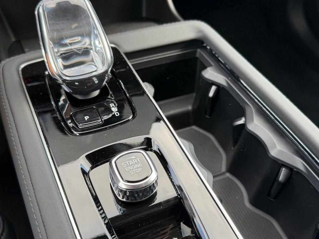 2026 Volvo XC90 Plug-In Hybrid T8 Plus 7 Passenger