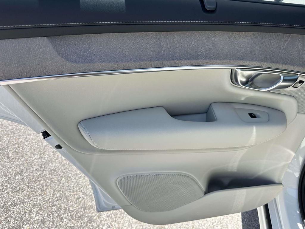 2026 Volvo XC90 Plug-In Hybrid T8 Ultra 7 Passenger