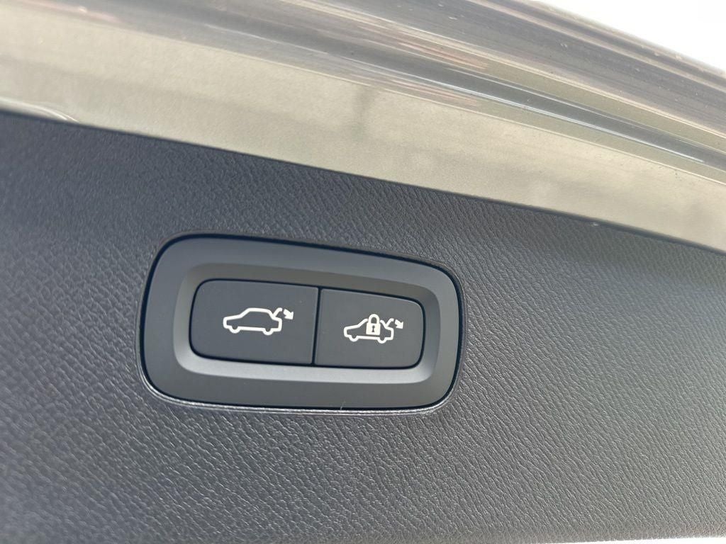 2026 Volvo XC90 Plug-In Hybrid T8 Ultra 7 Passenger