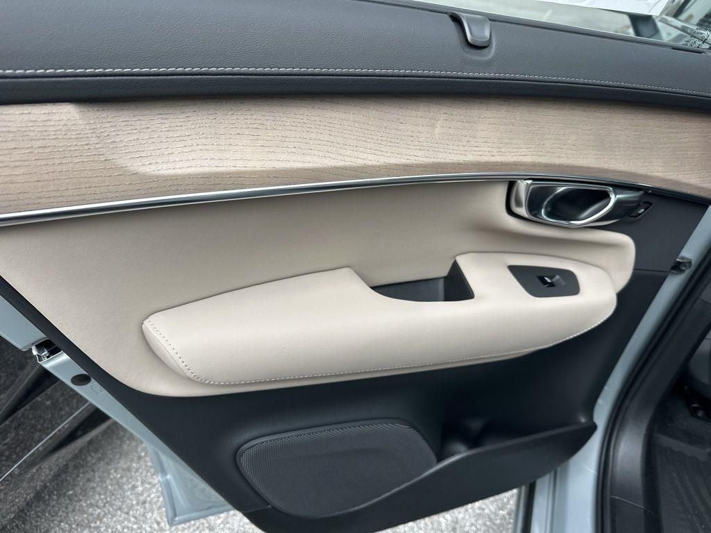 2026 Volvo XC90 Plug-In Hybrid T8 Ultra 7 Passenger