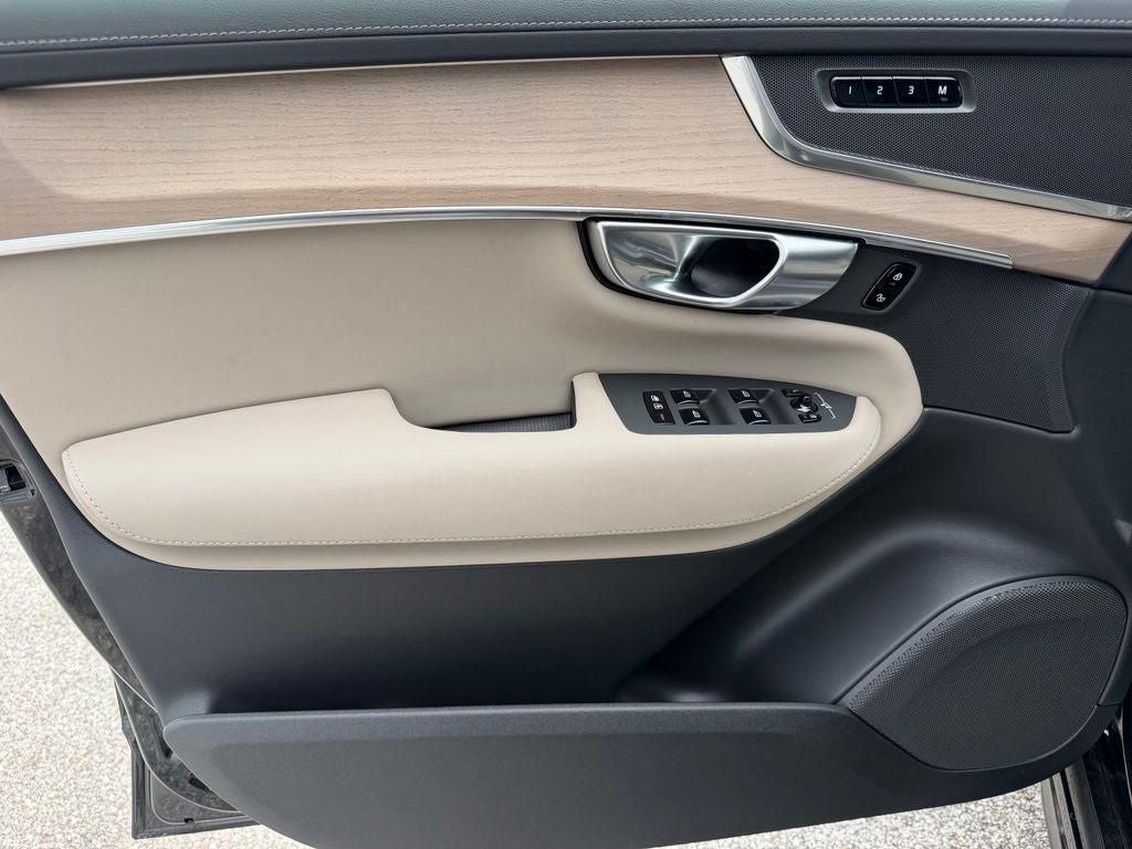 2026 Volvo XC90 Plug-In Hybrid T8 Core