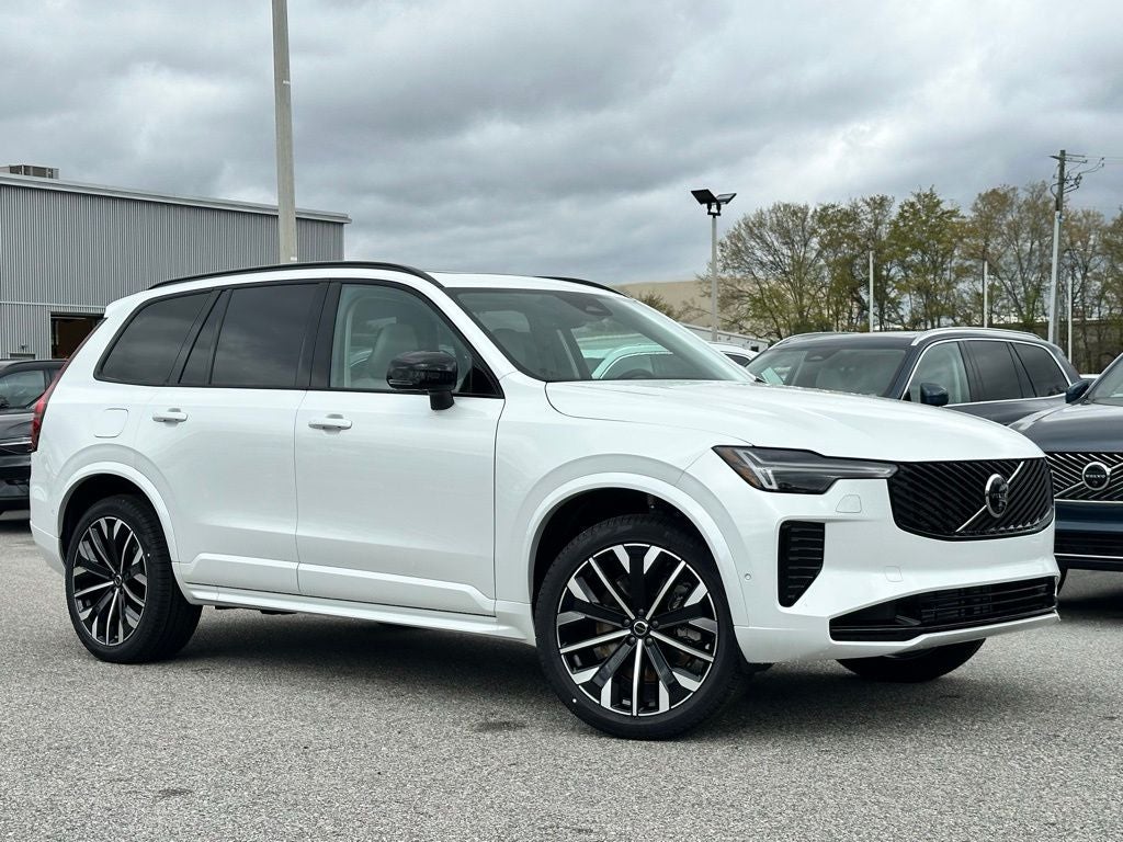2026 Volvo XC90 Plug-In Hybrid T8 Ultra