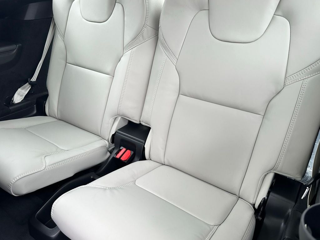 2026 Volvo XC90 Plug-In Hybrid T8 Ultra