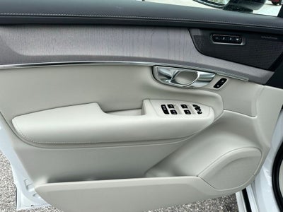 2026 Volvo XC90 Plug-In Hybrid T8 Ultra