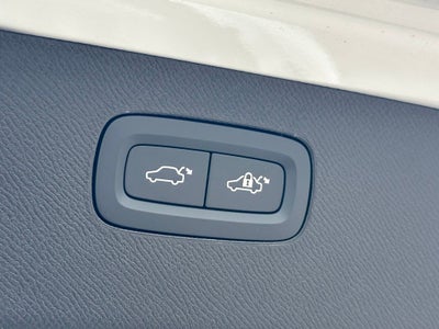 2026 Volvo XC90 Plug-In Hybrid T8 Ultra