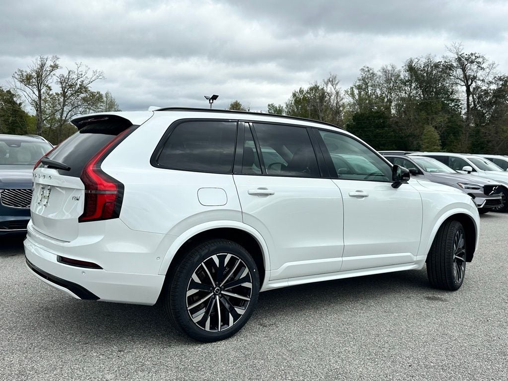 2026 Volvo XC90 Plug-In Hybrid T8 Ultra