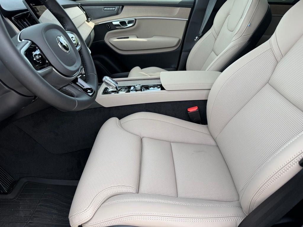 2026 Volvo XC90 Plug-In Hybrid T8 Ultra