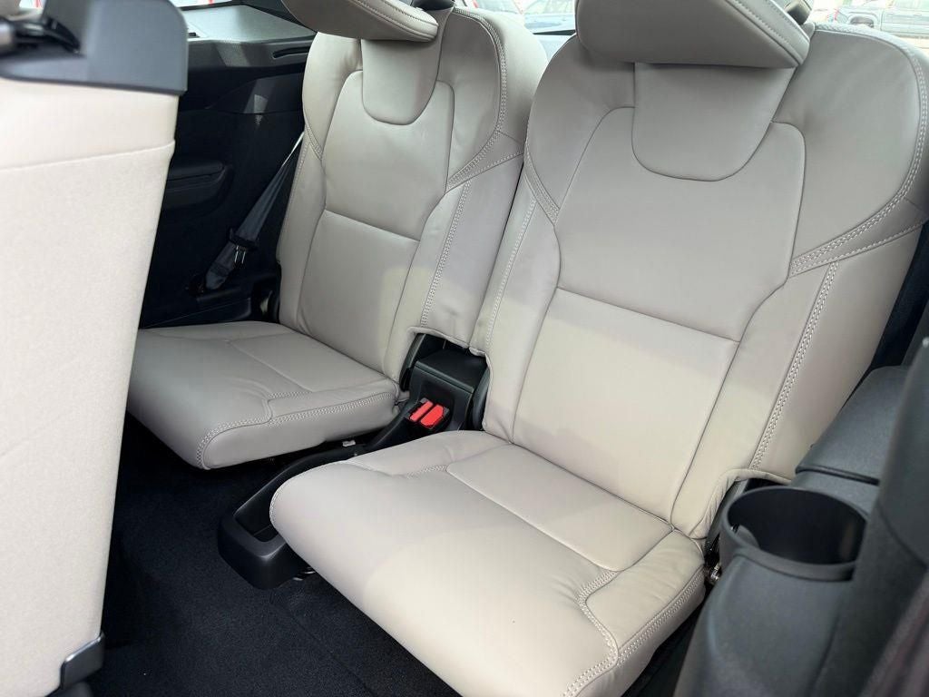 2026 Volvo XC90 Plug-In Hybrid T8 Ultra