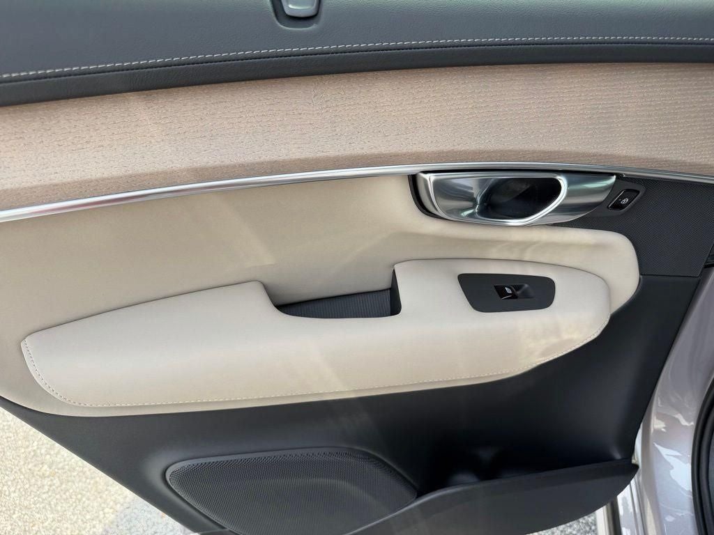 2026 Volvo XC90 Plug-In Hybrid T8 Ultra
